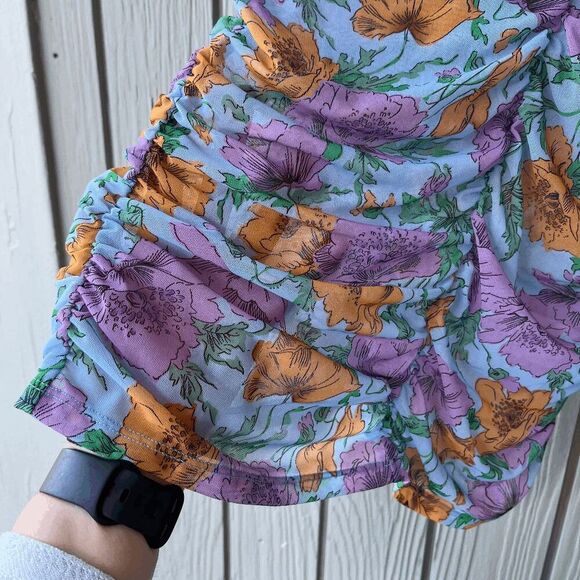 Veronica Beard Myrna Ruched Floral Tulle Top SZ 4 – Retail $348 - Picture 9 of 10